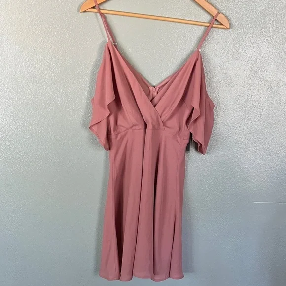 Lulu's Ruffle Mini Romper - Picture 10 of 12